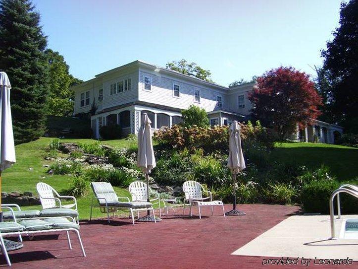 Stockbridge Country Inn (Adults Only) Екстериор снимка