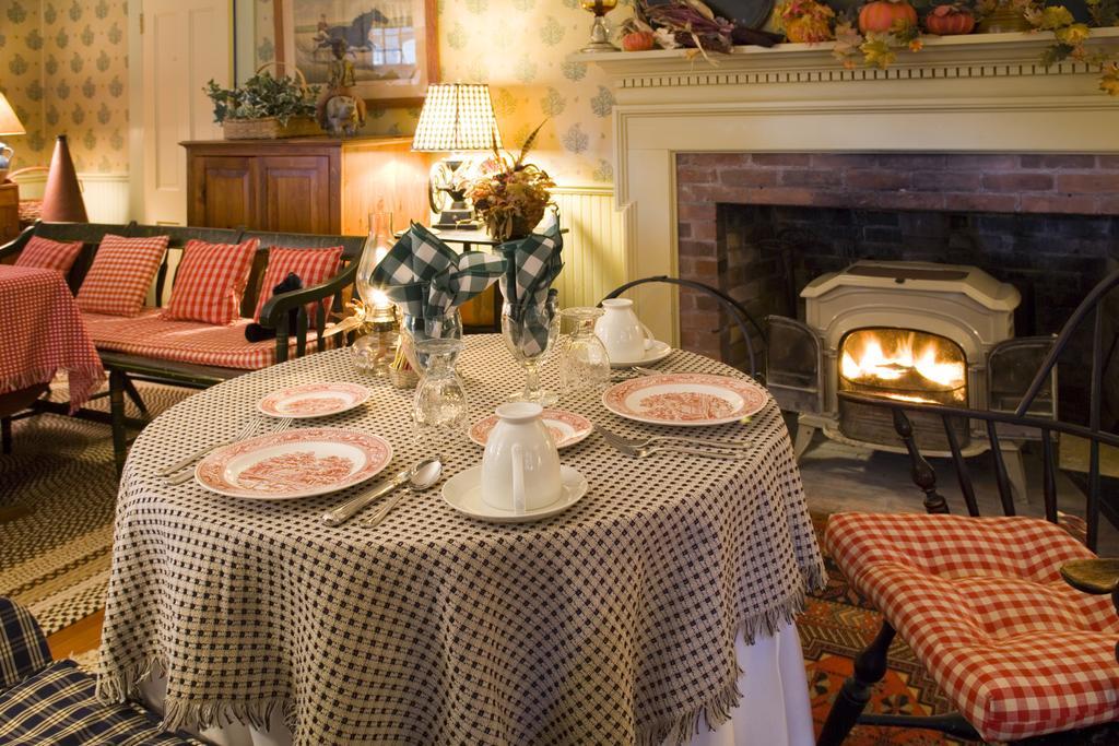 Stockbridge Country Inn (Adults Only) Екстериор снимка