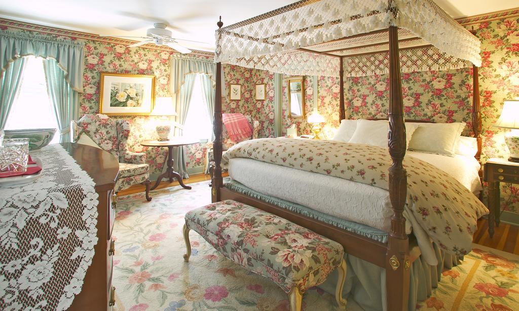 Stockbridge Country Inn (Adults Only) Екстериор снимка