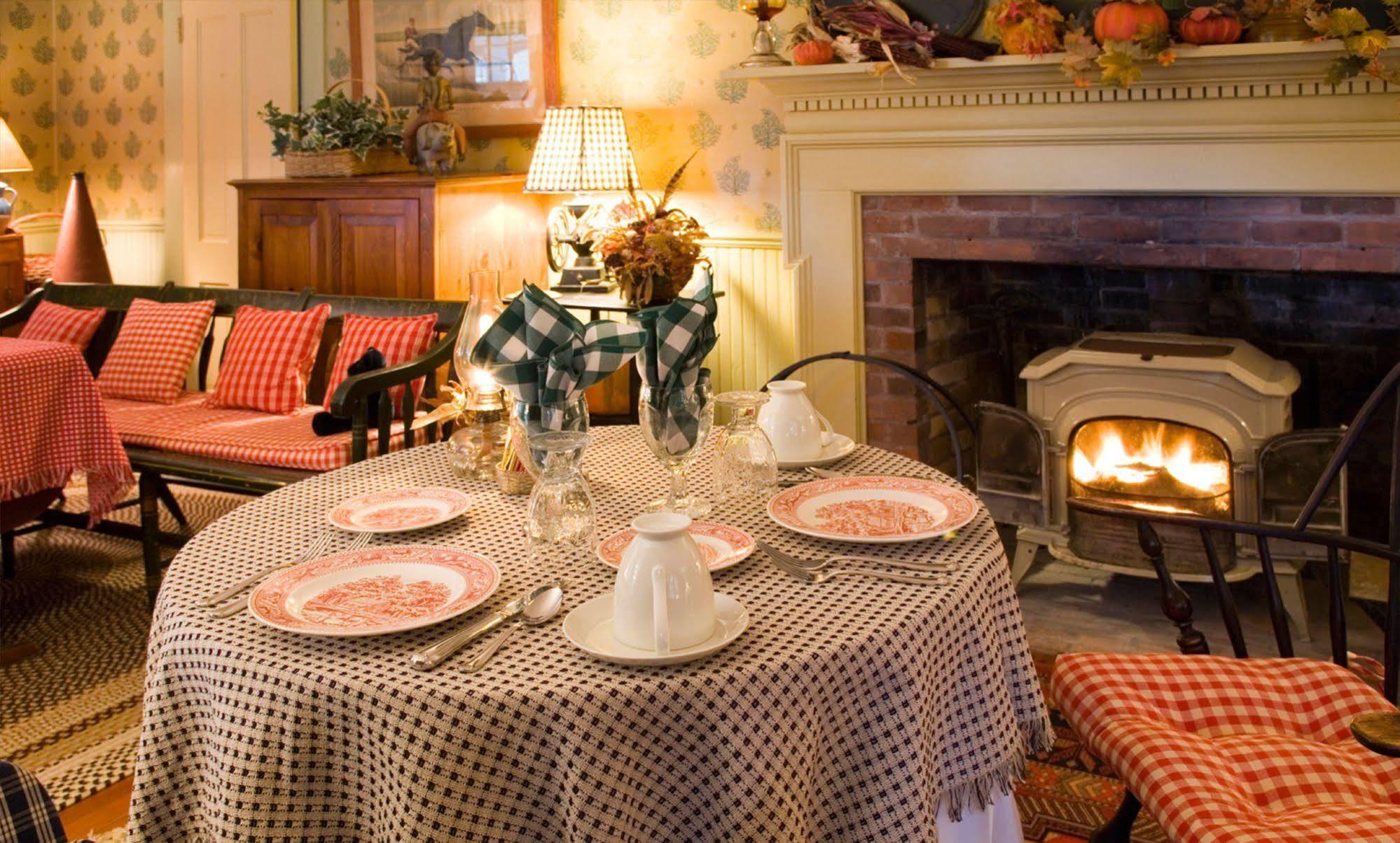 Stockbridge Country Inn (Adults Only) Екстериор снимка
